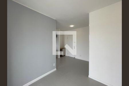 Sala e Cozinha de apartamento para alugar com 2 quartos, 44m² em Jardim Maringa, São Paulo