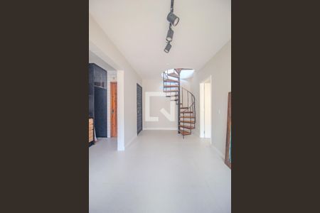 Sala de apartamento à venda com 3 quartos, 116m² em Menino Deus, Porto Alegre