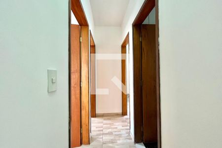 Corredor de casa para alugar com 3 quartos, 75m² em Vila Santa Catarina, São Paulo
