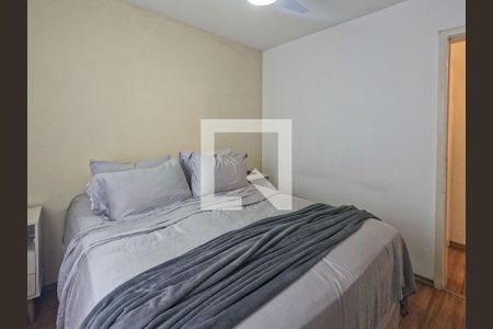 Apartamento à venda com 3 quartos, 58m² em Parque Maria Domitila, São Paulo