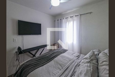 Apartamento à venda com 3 quartos, 58m² em Parque Maria Domitila, São Paulo