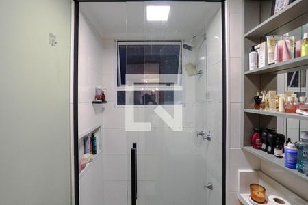 Banheiro de apartamento para alugar com 2 quartos, 43m² em Vila São Paulo, Mogi das Cruzes