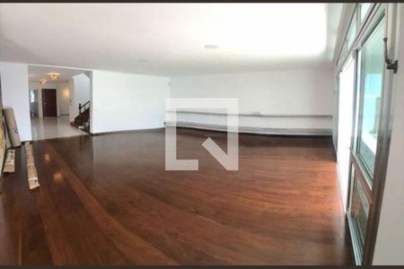 Casa à venda com 6 quartos, 850m² em Moema, São Paulo