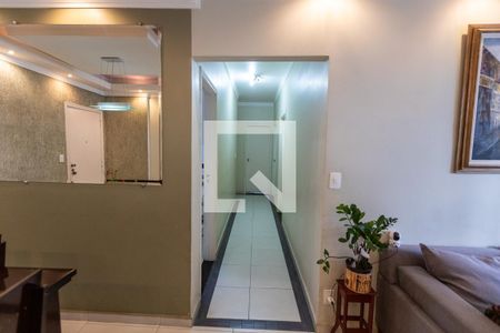 Corredor dos Quartos  de apartamento à venda com 3 quartos, 92m² em Centro, Campinas