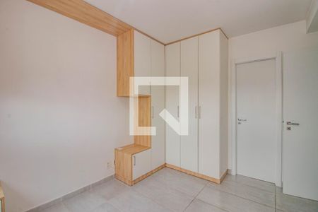 Suíte de apartamento à venda com 2 quartos, 51m² em Jardim Lindóia, Porto Alegre