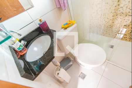 Banheiro  de apartamento à venda com 2 quartos, 55m² em Vila Eldizia, Santo André