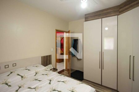 Casa à venda com 3 quartos, 250m² em Jardim Sapopemba, São Paulo