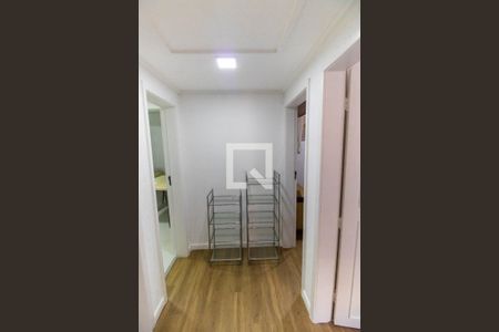 Corredor  de apartamento para alugar com 2 quartos, 60m² em Icaraí, Niterói