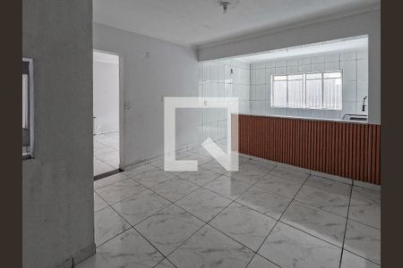 Casa para alugar com 4 quartos, 270m² em Vila Rica, São Paulo