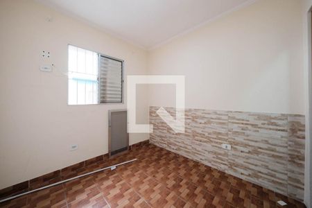 Quarto de casa para alugar com 2 quartos, 100m² em Cangaiba, São Paulo