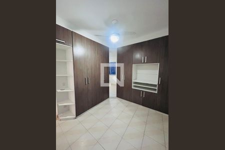 Quarto de apartamento à venda com 2 quartos, 77m² em Freguesia (jacarepaguá), Rio de Janeiro
