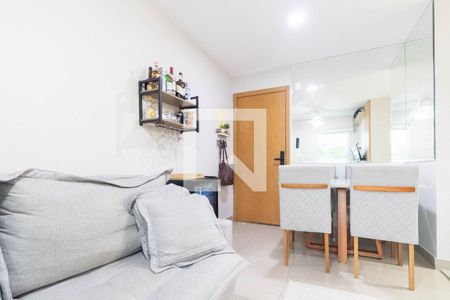 Sala de apartamento para alugar com 2 quartos, 45m² em Inhoaíba, Rio de Janeiro