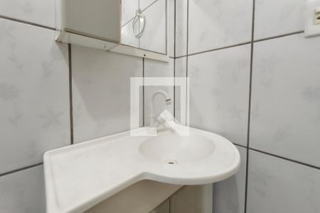 Banheiro Suíte de casa para alugar com 2 quartos, 160m² em Jardim Nova Europa, Campinas