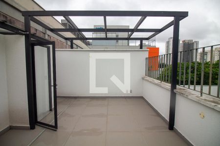 Varanda de casa à venda com 2 quartos, 100m² em Brooklin, São Paulo