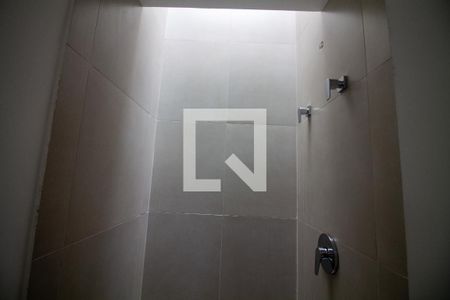 Banheiro da Suíte 1 de casa à venda com 2 quartos, 100m² em Brooklin, São Paulo