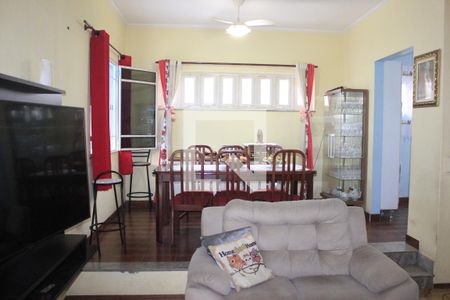 Sala de casa à venda com 4 quartos, 240m² em Vila Galvão, Guarulhos