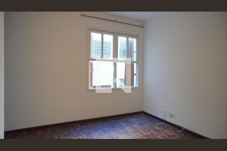Sala  de apartamento para alugar com 2 quartos, 62m² em Centro Histórico, Porto Alegre