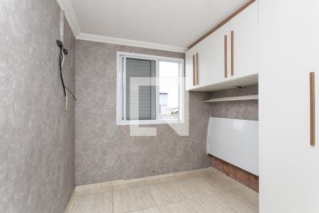 Quarto 1  de apartamento para alugar com 2 quartos, 54m² em Conjunto Residencial José Bonifácio, São Paulo