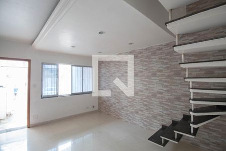 Sala de casa para alugar com 2 quartos, 73m² em Vila Guilherme, São Paulo