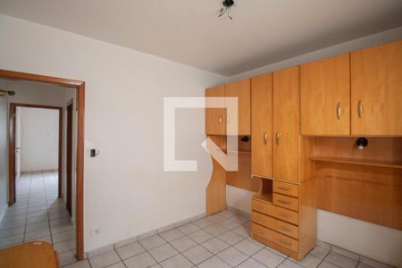 Quarto 2 de casa para alugar com 2 quartos, 73m² em Vila Guilherme, São Paulo