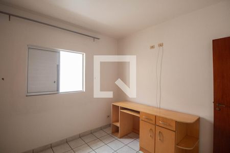 Quarto 2 de casa para alugar com 2 quartos, 73m² em Vila Guilherme, São Paulo