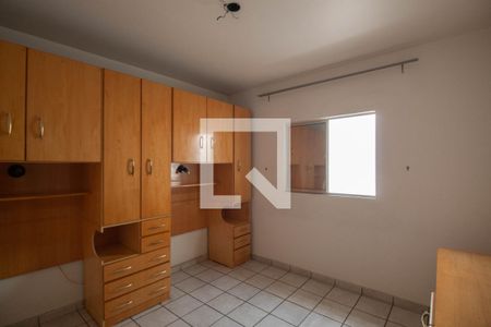Quarto 2 de casa para alugar com 2 quartos, 73m² em Vila Guilherme, São Paulo