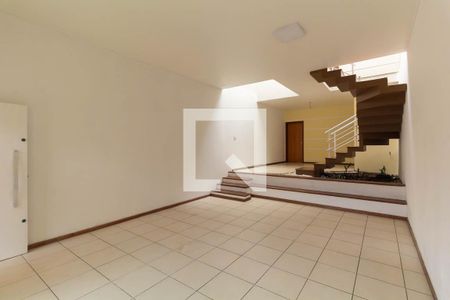 Sala de casa para alugar com 3 quartos, 220m² em Vila Prudente, São Paulo