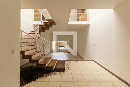 Sala de casa para alugar com 3 quartos, 220m² em Vila Prudente, São Paulo