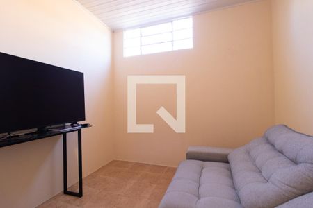 Quarto 1 de casa para alugar com 2 quartos, 50m² em Mercês, Curitiba