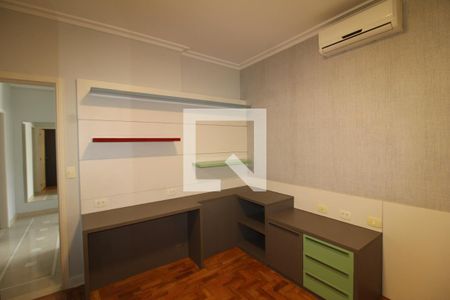 Quarto 1 de casa à venda com 4 quartos, 242m² em Jardim São Paulo, São Paulo