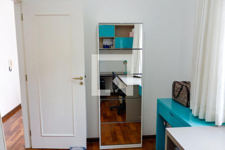 Casa à venda com 3 quartos, 179m² em Vila Campesina, Osasco