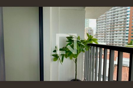 Sacada de kitnet/studio para alugar com 1 quarto, 27m² em Pinheiros, São Paulo