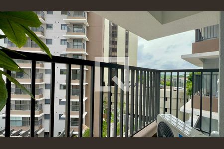 Sacada de kitnet/studio para alugar com 1 quarto, 27m² em Pinheiros, São Paulo