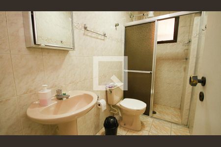 Banheiro Social de apartamento para alugar com 2 quartos, 80m² em Vila Assuncao, Praia Grande