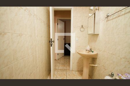 Banheiro Social de apartamento para alugar com 2 quartos, 80m² em Vila Assuncao, Praia Grande