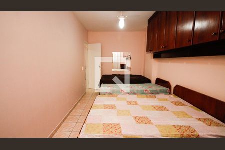 Quarto 1 de apartamento para alugar com 2 quartos, 80m² em Vila Assuncao, Praia Grande