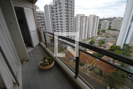 Sala de apartamento à venda com 3 quartos, 153m² em Taquaral, Campinas