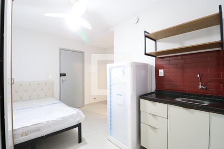 Sala/Quarto/Cozinha de kitnet/studio para alugar com 1 quarto, 20m² em Barra Funda, São Paulo