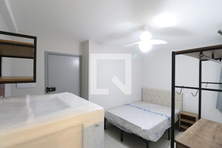 Sala/Quarto/Cozinha de kitnet/studio para alugar com 1 quarto, 22m² em Barra Funda, São Paulo
