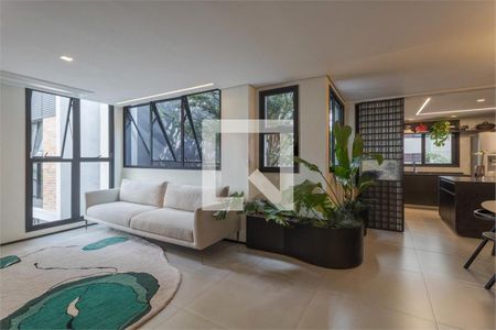 Casa de Condomínio à venda com 3 quartos, 275m² em Vila Mariana, São Paulo