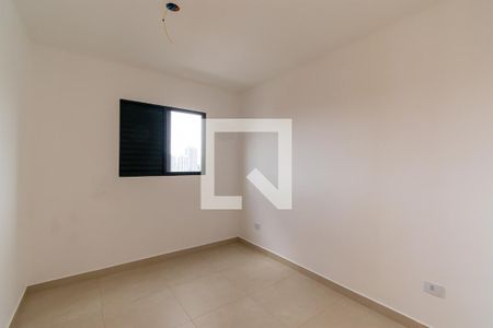 Quarto 1 de apartamento para alugar com 2 quartos, 40m² em Vila Santa Clara, São Paulo
