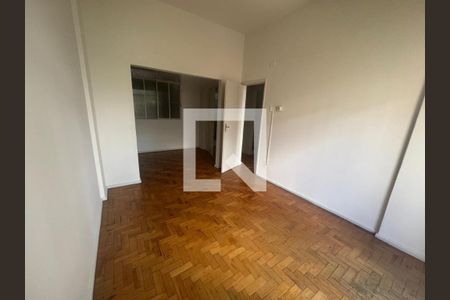 Primeiro e segundo quartos de apartamento à venda com 3 quartos, 76m² em Centro, Belo Horizonte