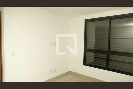 Quarto de apartamento à venda com 1 quarto, 49m² em Parque Amazonia, Goiânia