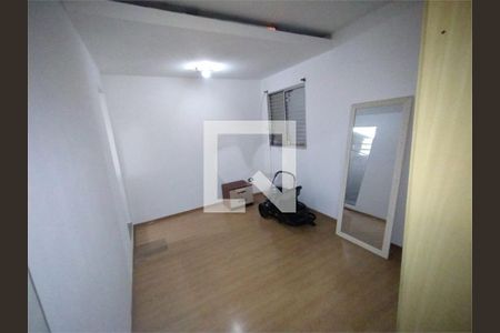 Casa à venda com 3 quartos, 140m² em Jardim Trussardi, São Paulo