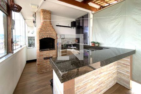 Apartamento à venda com 3 quartos, 183m² em Sagrada Família, Belo Horizonte