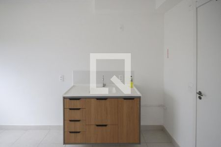 Sala / Cozinha  de apartamento para alugar com 2 quartos, 32m² em Vila Maria, São Paulo