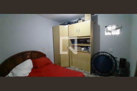 Suíte de casa à venda com 3 quartos, 180m² em Jardim Roberto, Osasco