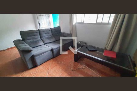 Casa à venda com 3 quartos, 180m² em Jardim Roberto, Osasco