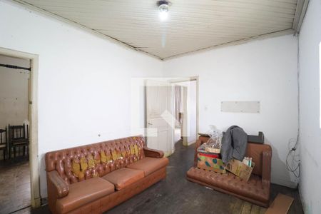 Casa à venda com 3 quartos, 250m² em Vila Nivi, São Paulo