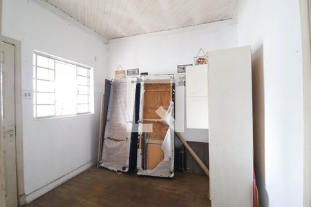 Casa à venda com 3 quartos, 250m² em Vila Nivi, São Paulo